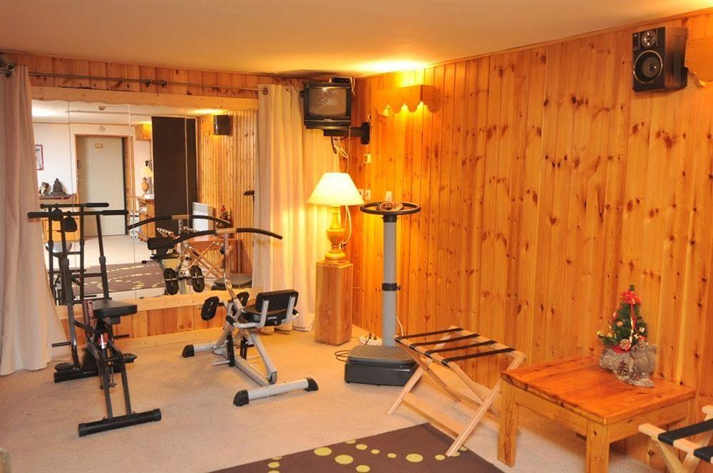 Hotel Ecureuil Vars  Bagian luar foto