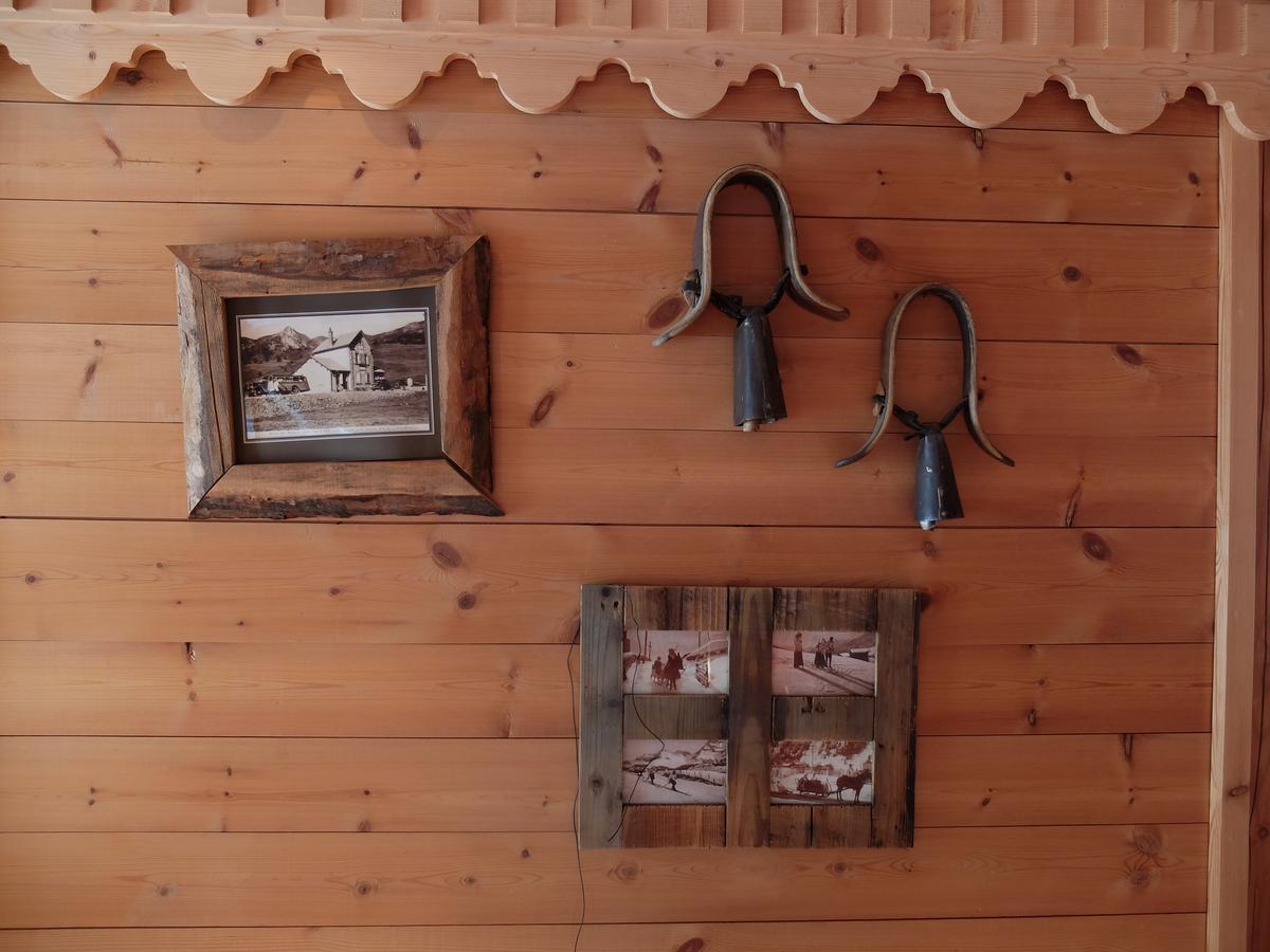 Hotel Ecureuil Vars  Bagian luar foto