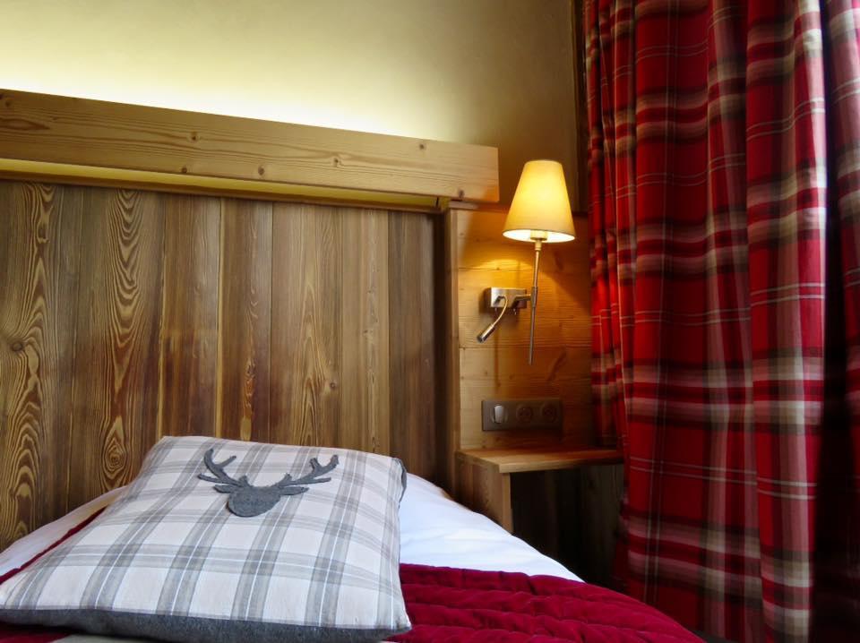 Hotel Ecureuil Vars  Bagian luar foto